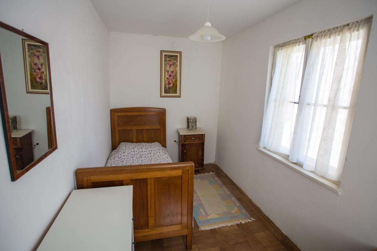 Holiday Home Mihovilovic Premantura Exterior photo