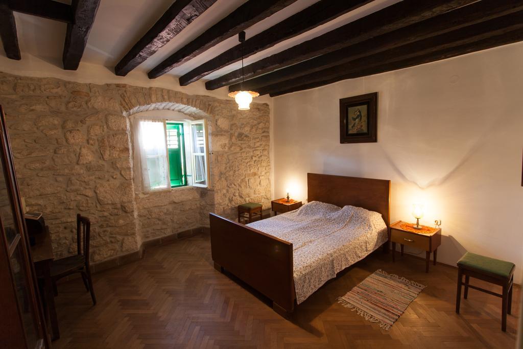 Holiday Home Mihovilovic Premantura Room photo